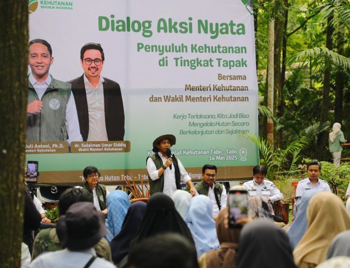 Kunjungan Kerja Menteri Kehutanan ke Sulawesi Selatan: Membangun Dialog Pengelolaan Hutan Secara Berkelanjutan